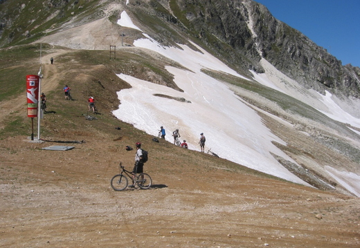 Lads Snow Biking @ 2600