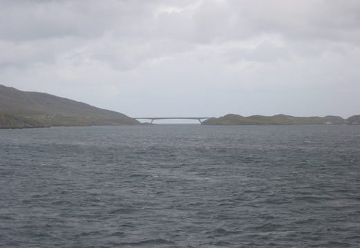 The EU bridge between harris and a tiny island to the south!