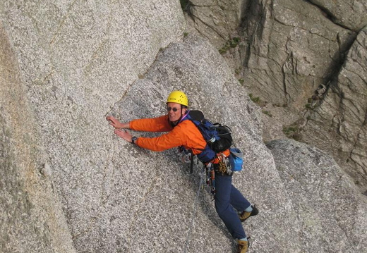 Adrian on the 'Dainty Traverse' at the top of pitch 3.