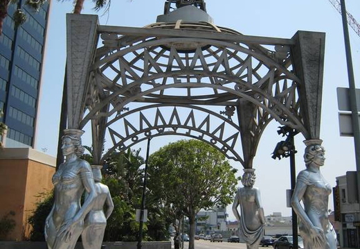 Other end of the walk of fame