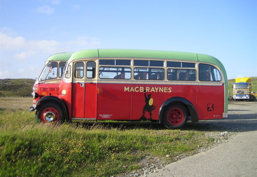 Classic bus at Howmore