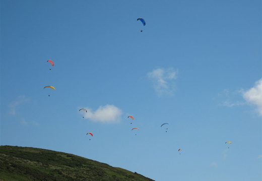 Paragliders @ Woolacombe, N Devon
