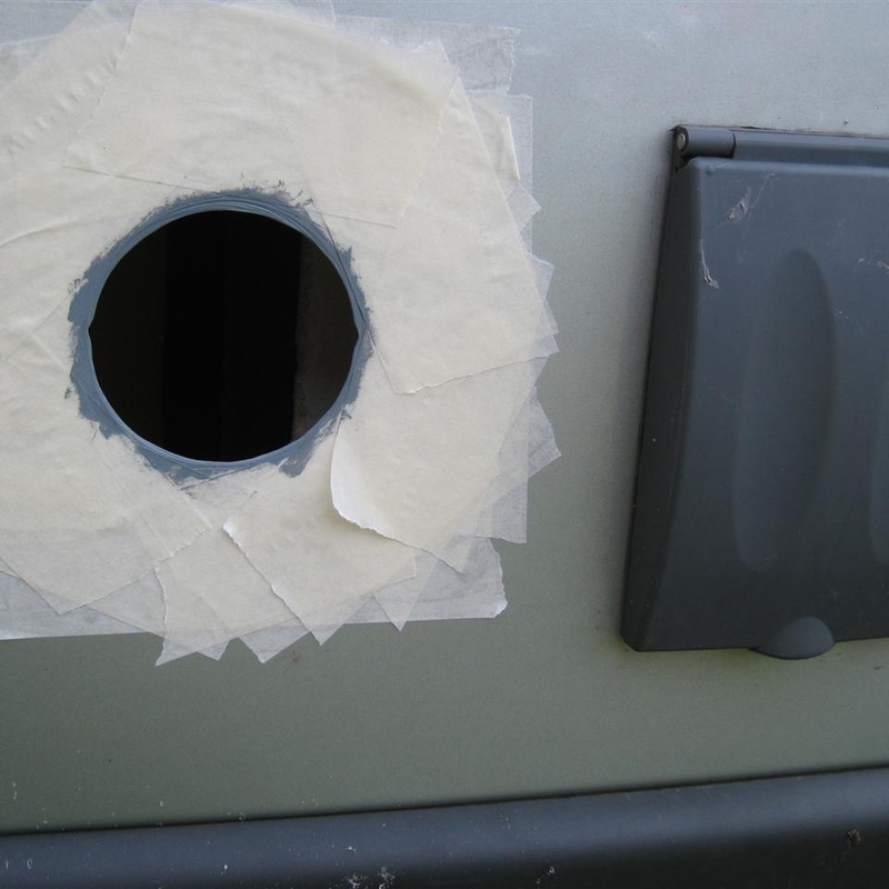 Painting around the edge of the filler hole