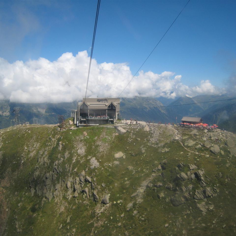Looking back at the Plan de l'Aiguille