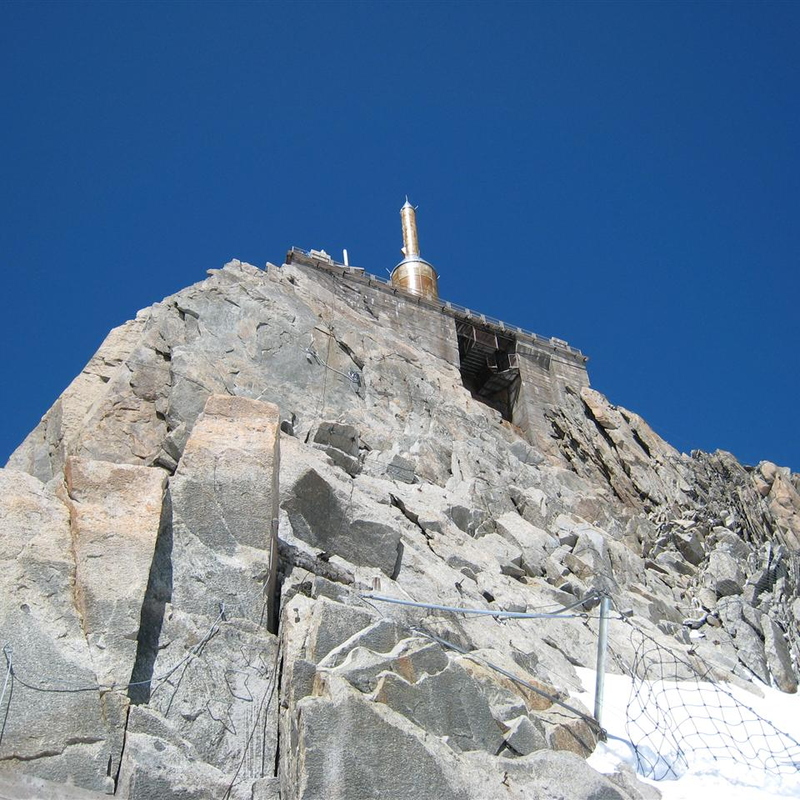 View up to summit (the lift was closed while we were there)