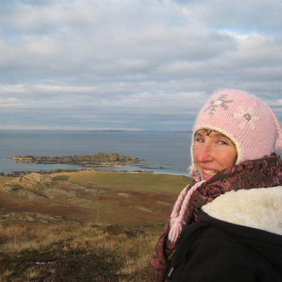 Lucy, summit of Iona 'DUN I'