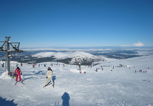 View over Polar Express Poma towards Coire na Ciste T-Bar