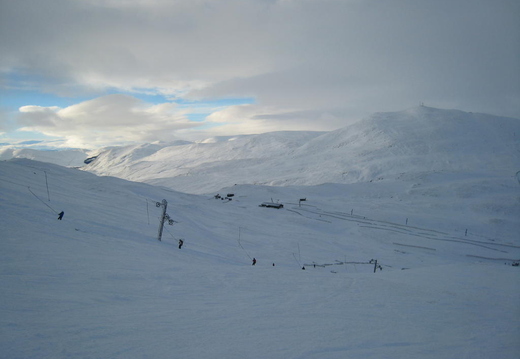 Meall Odhar Cafe In Distance