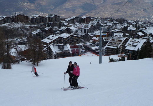 Emma and Lucy, Nendaz behind
