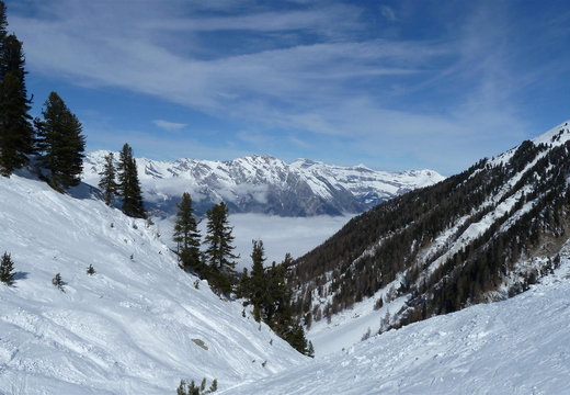 Heading down Vallon d'Arby (orange run)