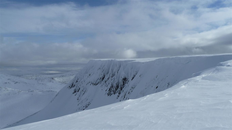 General direction of Aonach Mor