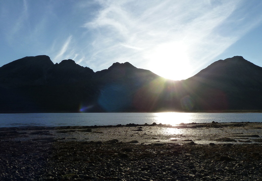 Sun coming down between Bla Bheinn & Garbh-bheinn