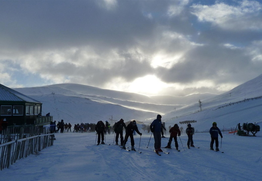 Cairnwell Cafe Early Doors