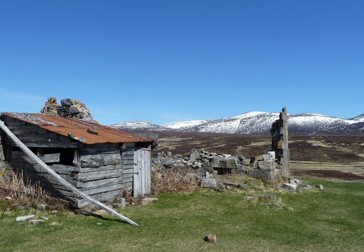 Linn Of Dee (24-26/05/13)  Carn an Fhidhleir/An Sgarsoch/Beinn Bhrotain/Monadh Mor