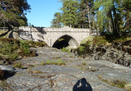 Linn of Dee bridge (sat in sunshine, drinking beer waiting for pie dinner in oven!)