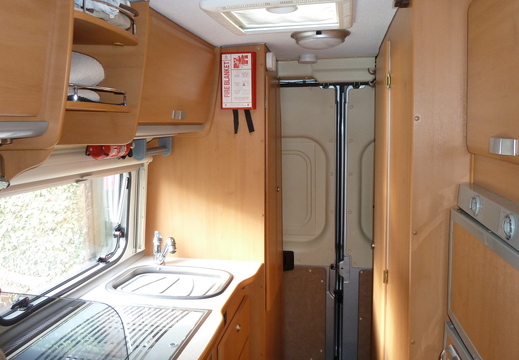 Kitchen unit