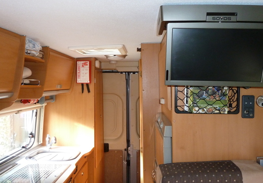 Drop down 15" TV/DVD unit