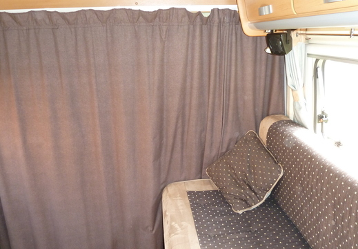 Speakers in the back (cab radio runs off leisure batteries)
