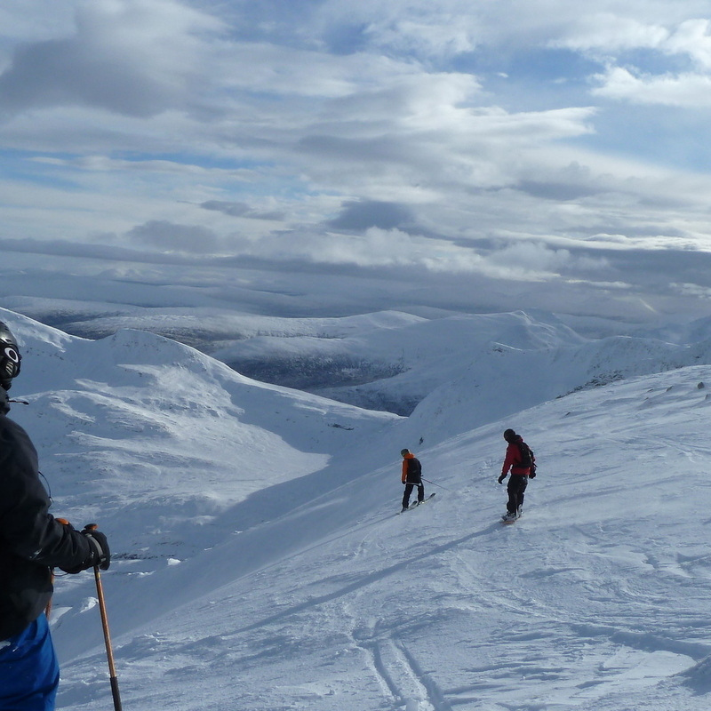 Guys doing Summit Gully