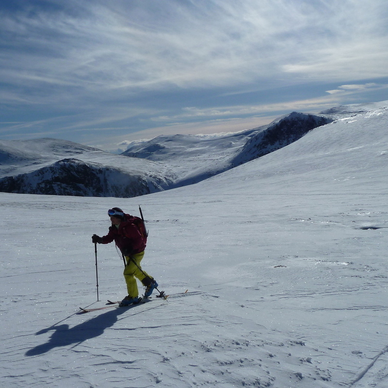 Dropped into the bowl of Coire Raibeirt and skinned to CG