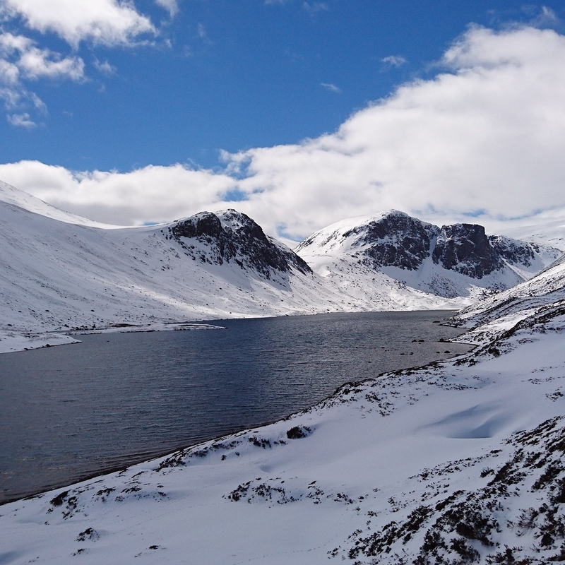  Loch Avon