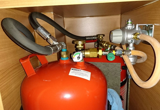 Gas it system - 2x11KG so 44L of Gas